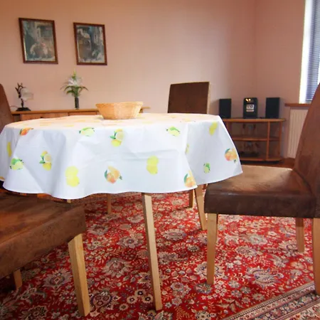 Im Gutshaus Schulenbrook Lägenhet